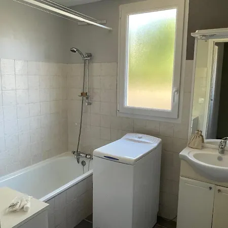 Villa Baie Mt St Michel , , Caprice Rdc , 50 M ,7 Pers , Pres Dday *