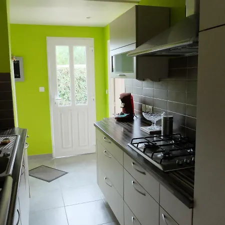 Villa Baie Mt St Michel , , Caprice Rdc , 50 M ,7 Pers , Pres Dday Jullouville-les-Pins