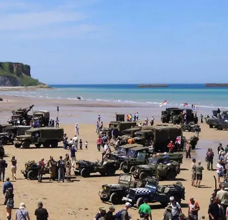 Baie Mt St Michel , , Caprice Rdc , 50 M ,7 Pers , Pres Dday Villa